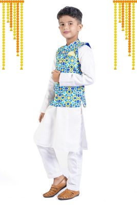 Mosaic bandi with silk kurta pants