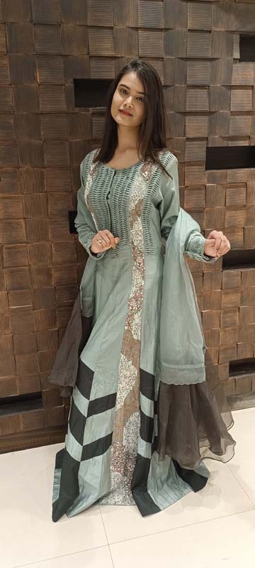 Gown
