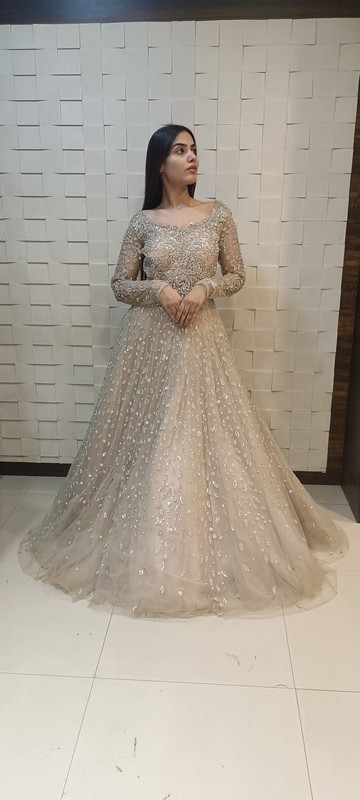 GOWN