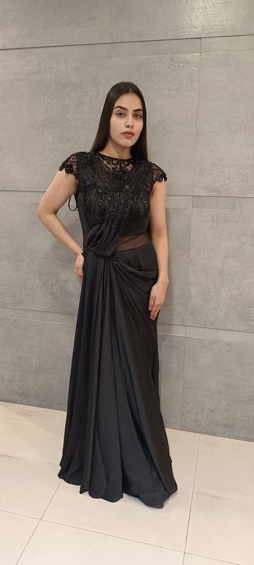 GOWN