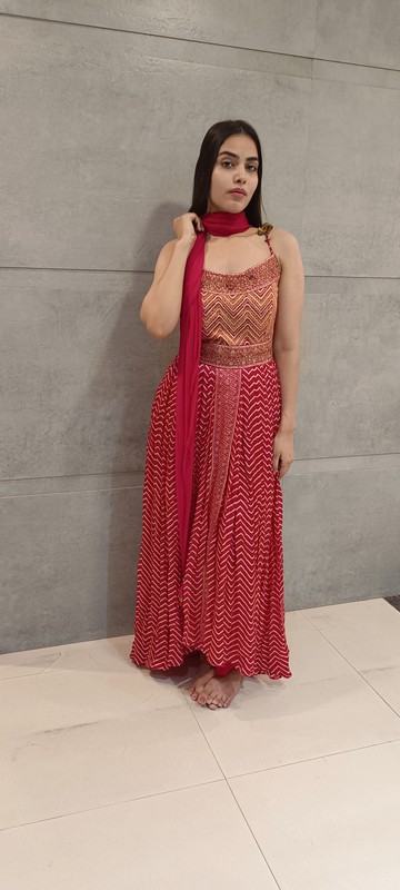 GOWN