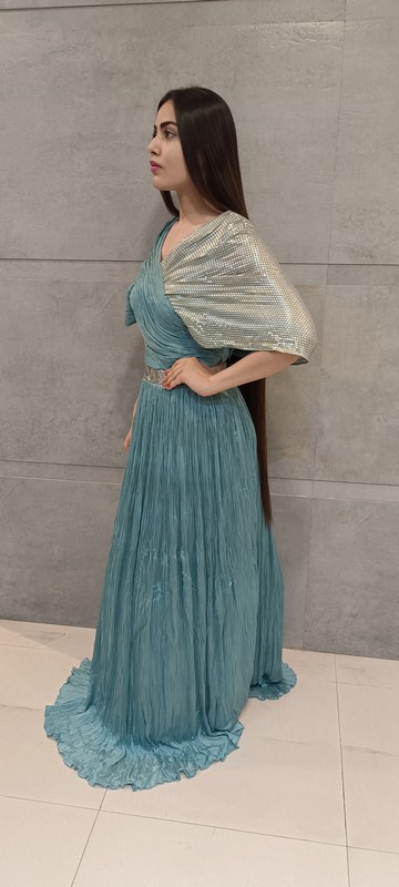GOWN