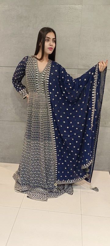 GOWN